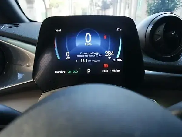 BYD Dolphin - Imagem 8