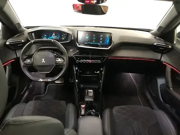 Peugeot E-2008 - Imagem 11