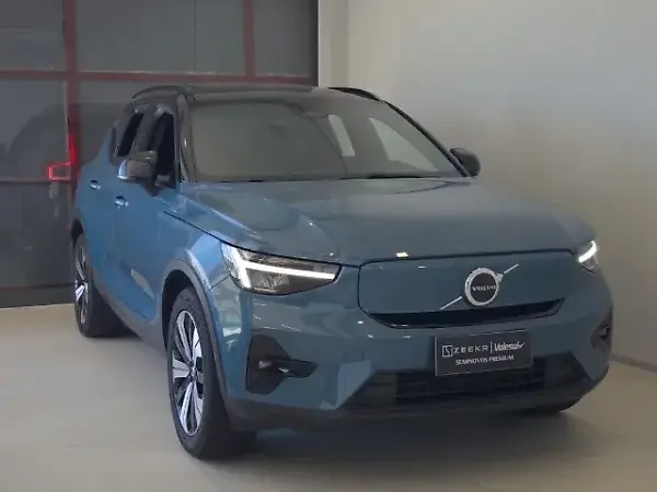 Volvo XC40 Recharge - Imagem 1