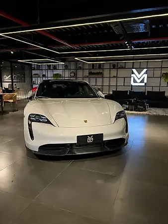 Porsche Taycan - Imagem 2