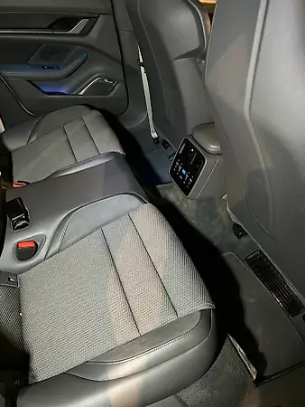 Porsche Taycan - Imagem 11