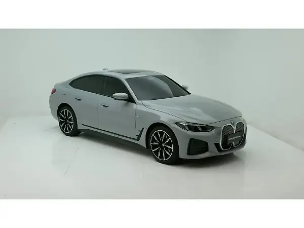 BMW I4 Edrive40 - Imagem 1
