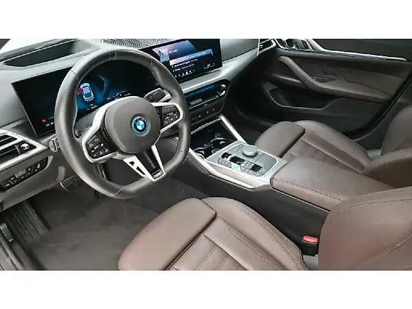 BMW I4 Edrive40 - Imagem 9