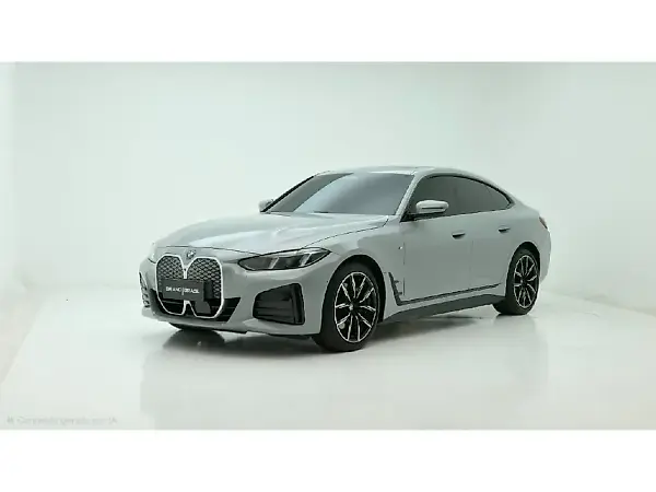 BMW I4 Edrive40 - Imagem 7