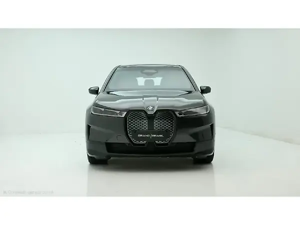 BMW Ix - Imagem 8