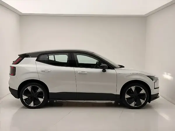 Volvo EX30 - Imagem 3