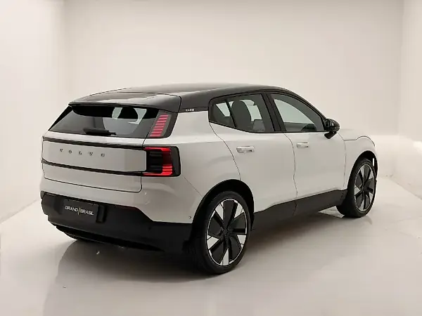 Volvo EX30 - Imagem 4