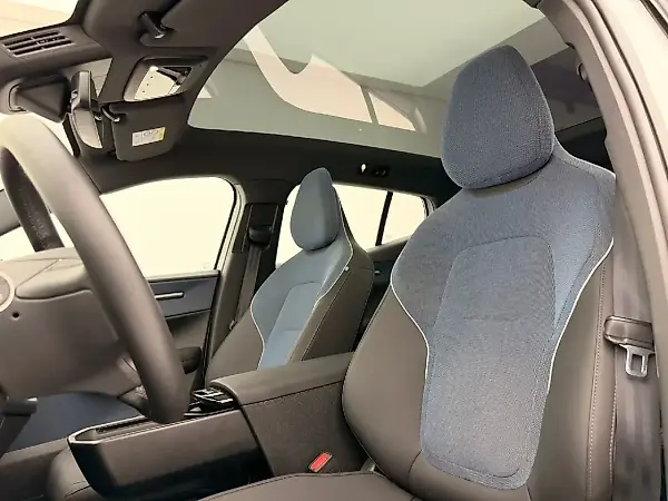 Volvo EX30 - Imagem 12