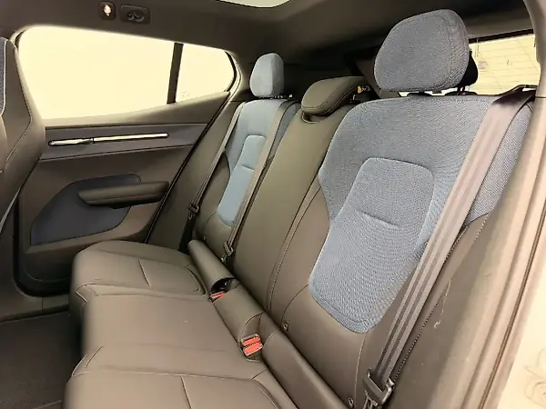 Volvo EX30 - Imagem 13
