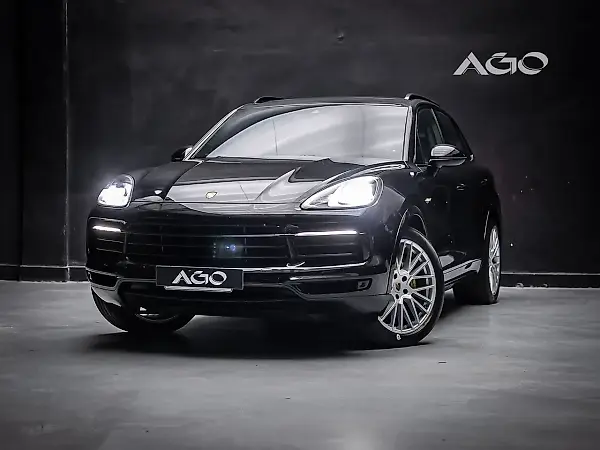 Porsche Cayenne E-hybrid - Imagem 1