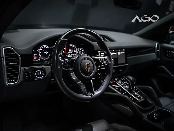 Porsche Cayenne E-hybrid - Imagem 9