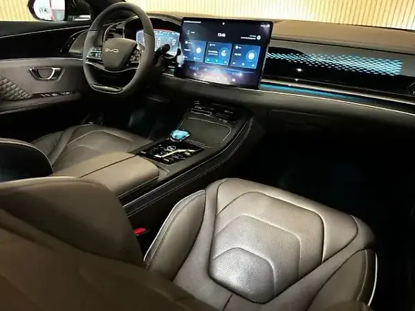BYD Han - Imagem 4