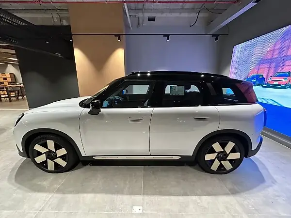 Mini Countryman SE All4 - Imagem 5