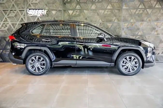 Toyota Rav4 - Imagem 6