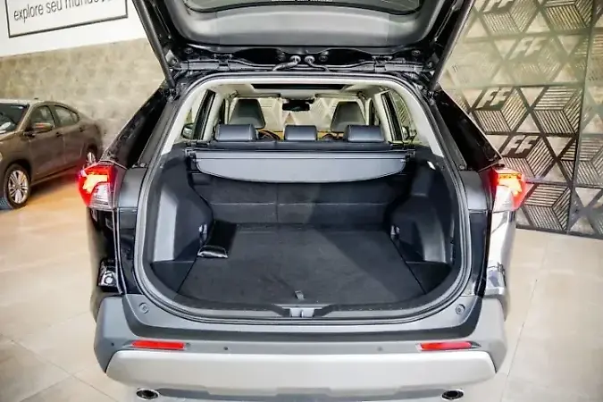 Toyota Rav4 - Imagem 18