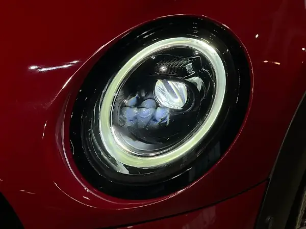 Mini Cooper SE - Imagem 4