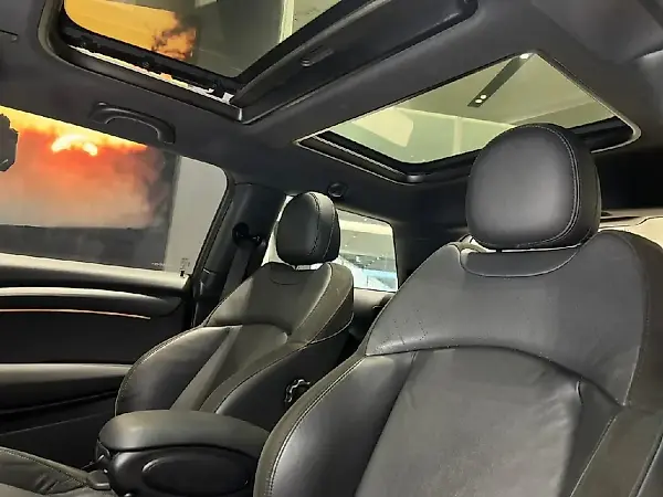 Mini Cooper SE - Imagem 15