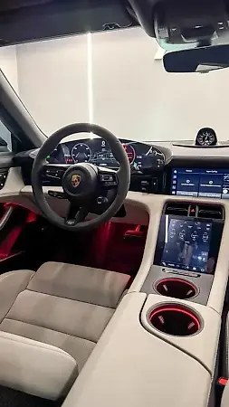 Porsche Taycan - Imagem 4
