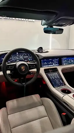 Porsche Taycan - Imagem 13