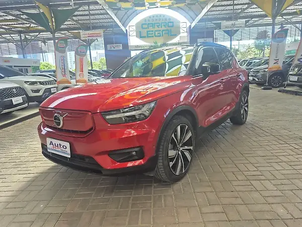 Volvo XC40 Recharge - Imagem 1