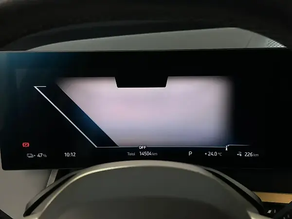 BMW Ix - Imagem 10