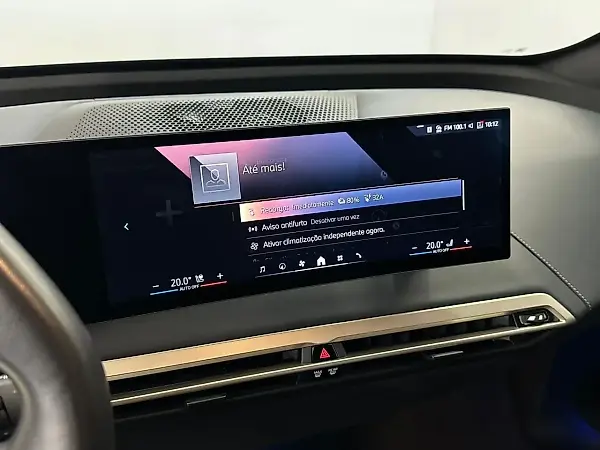 BMW Ix - Imagem 13