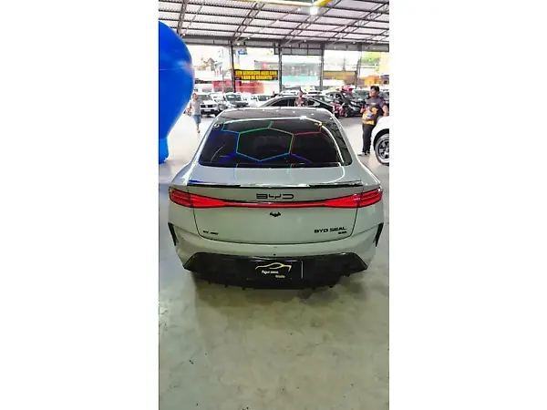 BYD Seal - Imagem 2