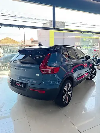 Volvo XC40 Recharge - Imagem 6