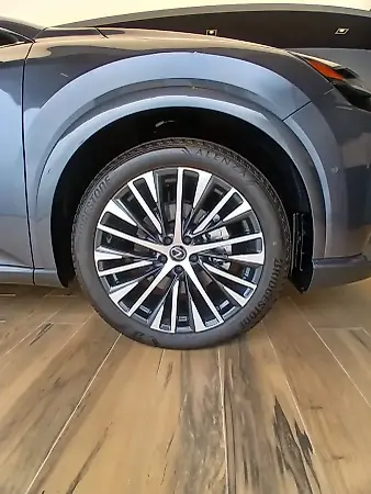 Lexus Nx 450h+ Plug-in Hybrid - Imagem 8