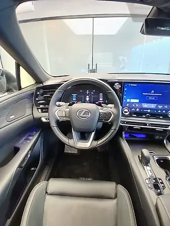Lexus Nx 450h+ Plug-in Hybrid - Imagem 13