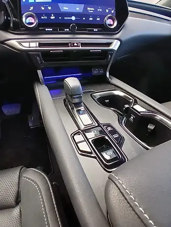 Lexus Nx 450h+ Plug-in Hybrid - Imagem 15