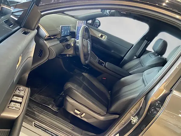 Chevrolet Captiva EV - Imagem 9