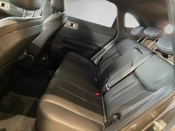 Chevrolet Captiva EV - Imagem 12