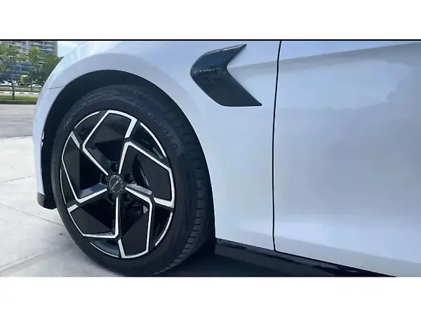 BYD Seal - Imagem 9