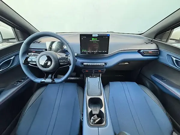 BYD Dolphin - Imagem 8