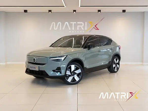 Volvo C40 Recharge - Imagem 1