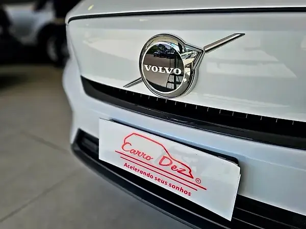 Volvo XC40 Recharge - Imagem 5