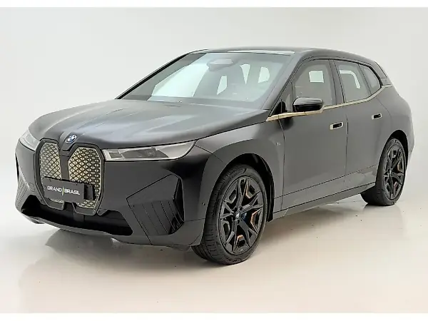 BMW Ix - Imagem 7