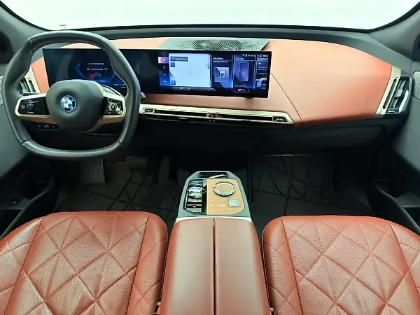 BMW Ix - Imagem 16