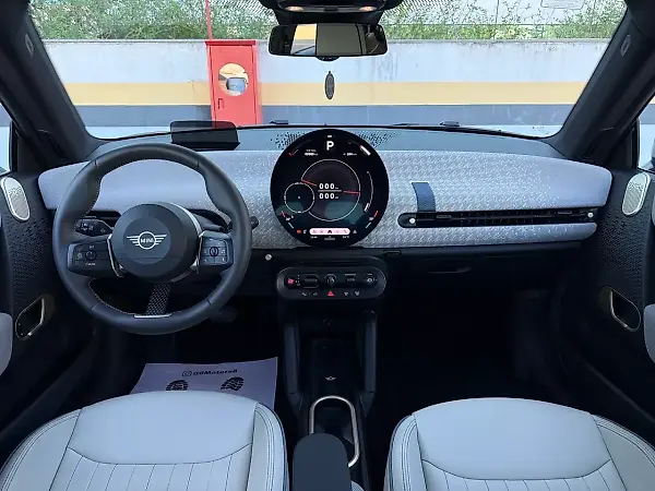 Mini Cooper SE - Imagem 9