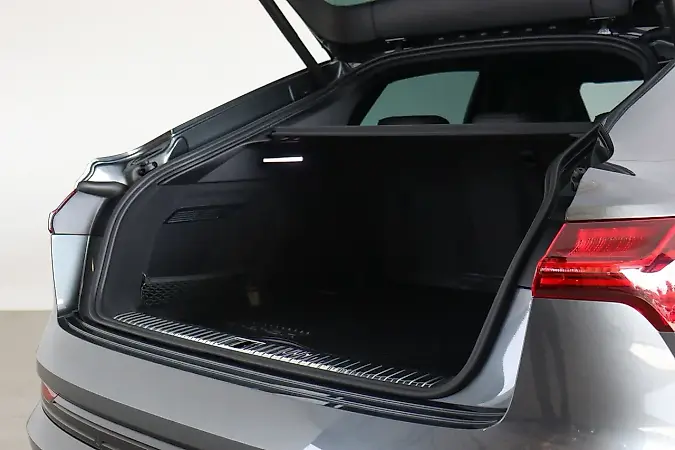 Audi E-tron S Sportback - Imagem 6