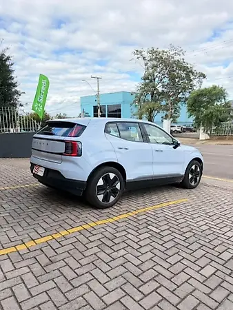 Volvo EX30 - Imagem 8
