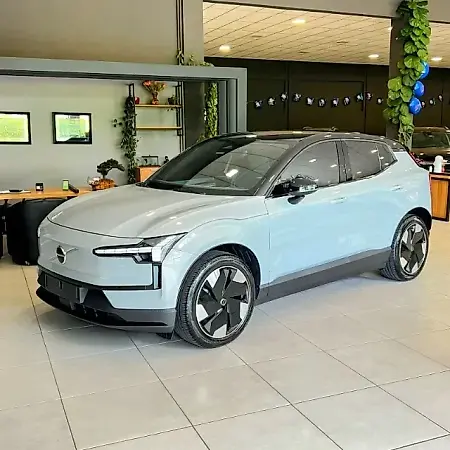 Volvo EX30 - Imagem 2