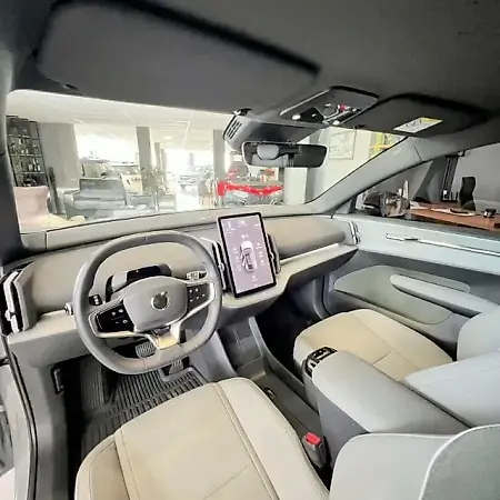 Volvo EX30 - Imagem 10
