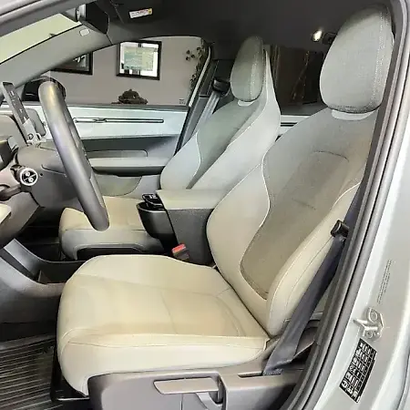 Volvo EX30 - Imagem 11