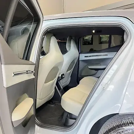 Volvo EX30 - Imagem 15