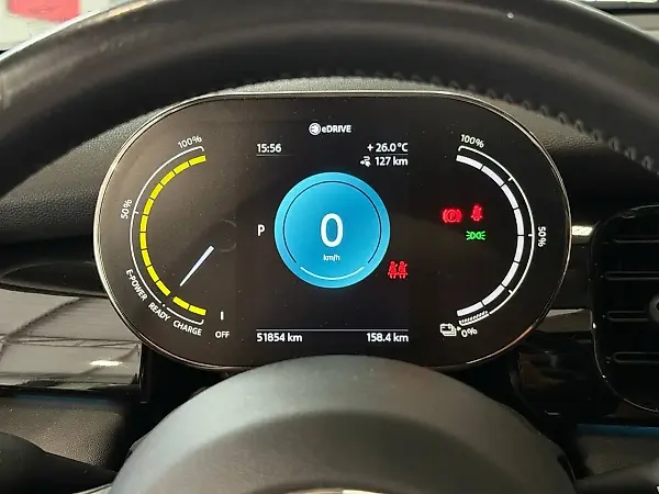 Mini Cooper SE - Imagem 16