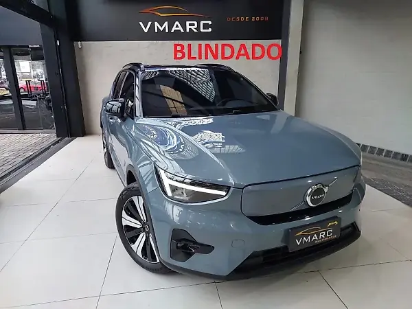 Volvo XC40 Recharge - Imagem 1