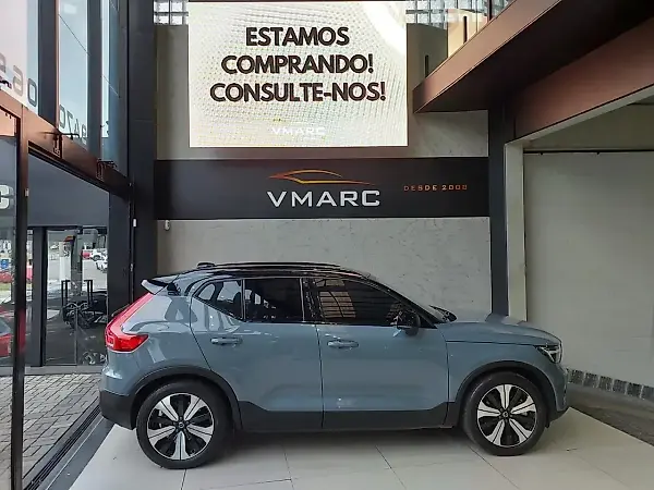 Volvo XC40 Recharge - Imagem 2