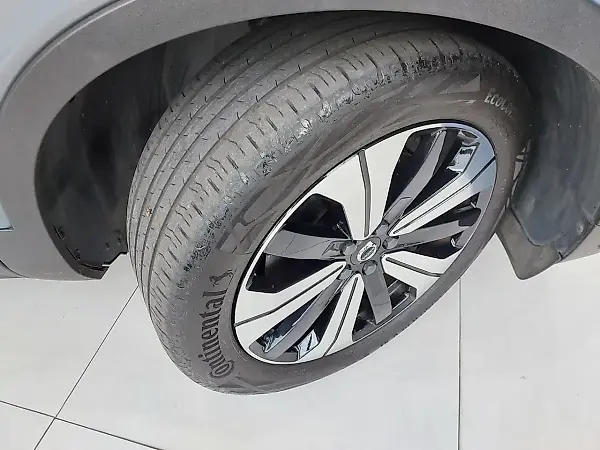 Volvo XC40 Recharge - Imagem 20
